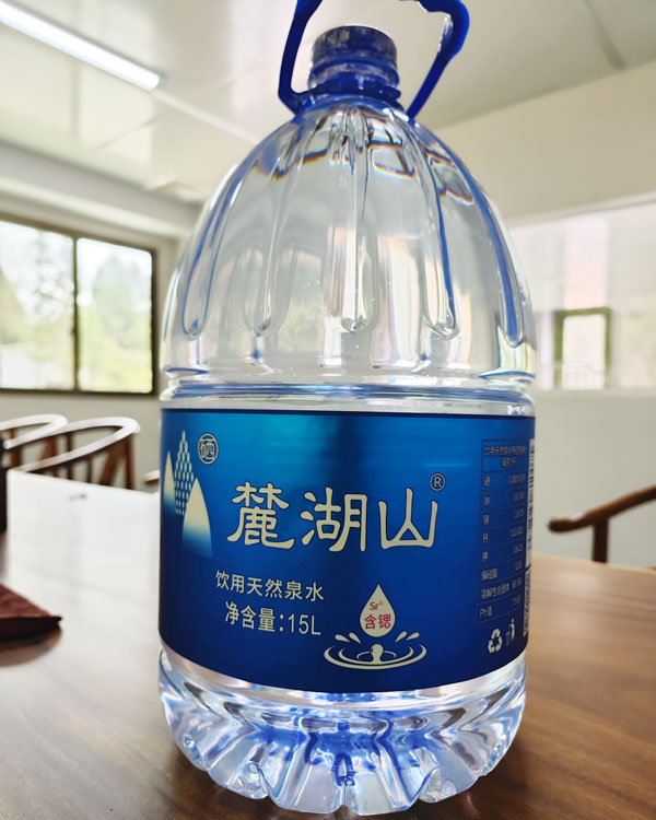 麓湖山飲用天然泉水5L